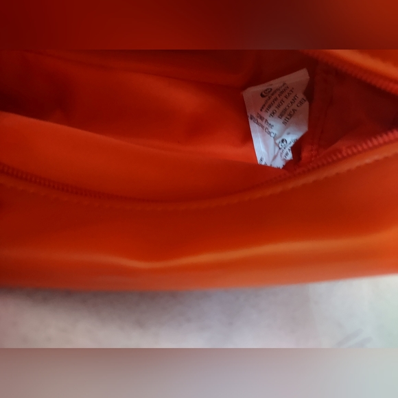 NWT Alleyoop Orange Cushioned Zippered Makeup Bag - Picture 4 of 6